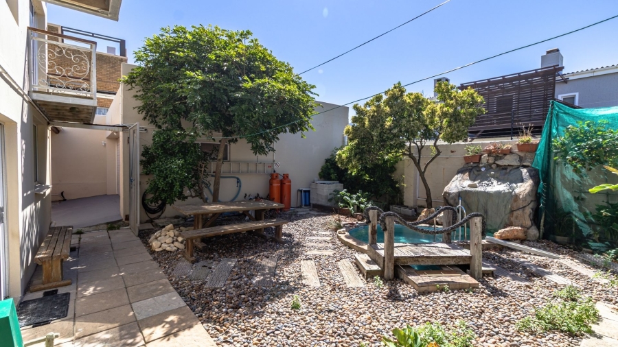 5 Bedroom Property for Sale in Bettys Bay Western Cape